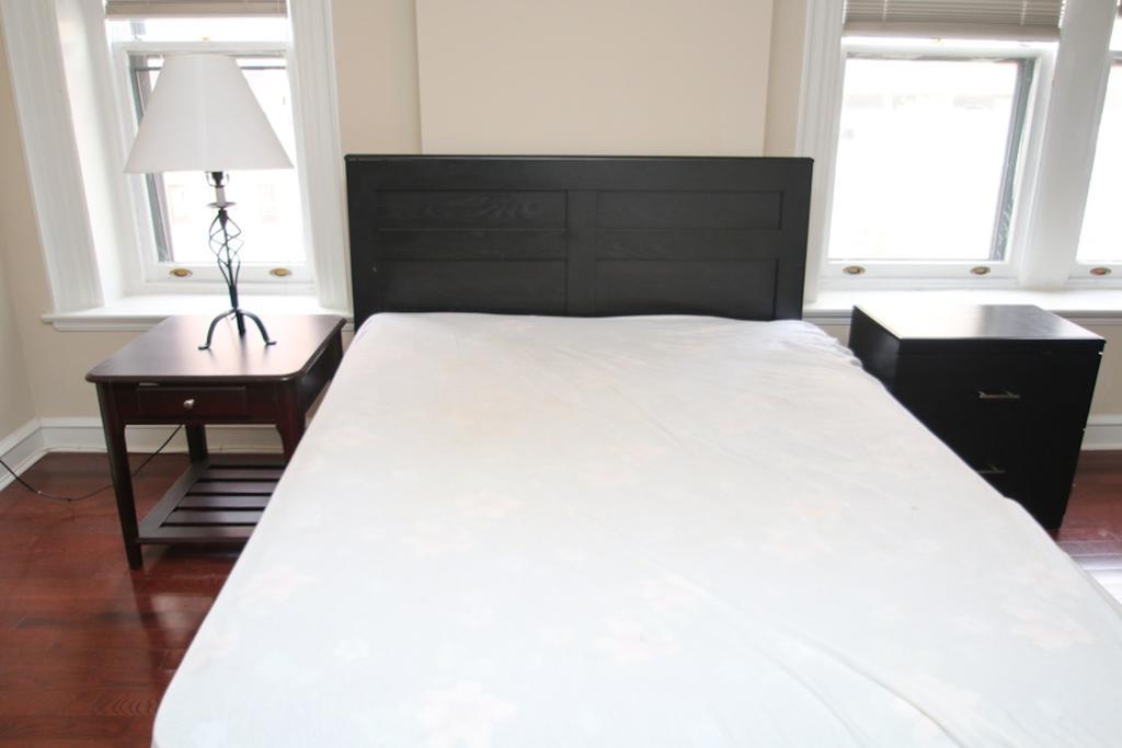 Luxury 2 Bedroom By Rittenhouse Philadelphia Room photo